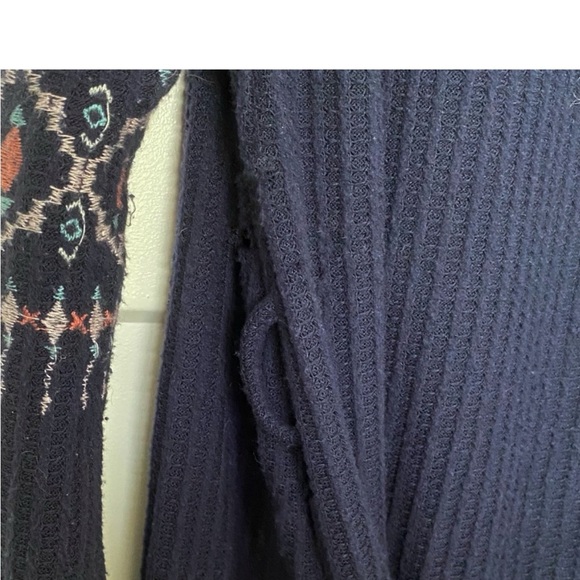 Knox Rose Navy Blue Embroidered Waffle Knit Cardigan Small - Picture 9 of 10